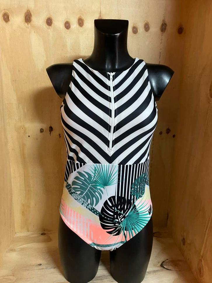 Roxy badpak maat m, Kleding | Dames, Badmode en Zwemkleding, Nieuw, Badpak, Zwart, Verzenden