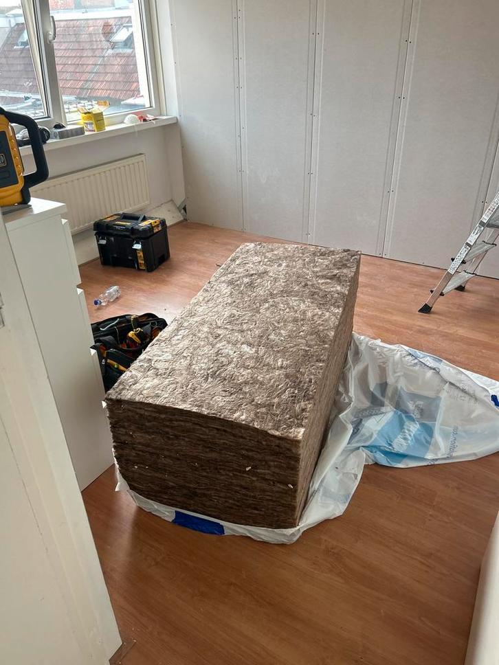 Knauf Acoustifit Glaswol 45mm - 12,96m2, Doe-het-zelf en Verbouw, Isolatie en Afdichting, Nieuw, Vloerisolatie, Glaswol, 4 tot 8 cm