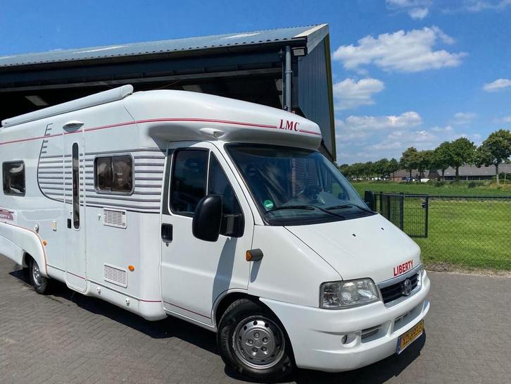 LMC Liberty  Camper - Ruim & Compleet!, Caravans en Kamperen, Campers, Particulier, tot en met 4, Half-integraal, LMC, Fiat, Diesel