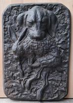 Oud Jachttafereel gietijzer hond haas konijn, Ophalen of Verzenden, Gebruikt, Dier