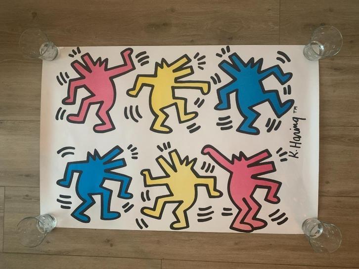 KEITH HARING poster "dancing dogs", Verzamelen, Posters, Gebruikt, Overige onderwerpen, A1 t/m A3, Rechthoekig Liggend, Ophalen of Verzenden