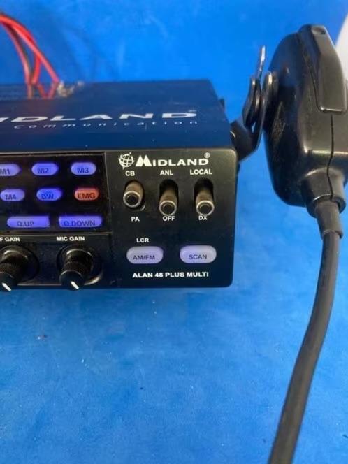 27 mc Midland Alan 48 plus 80 kan 4 watt FM, Telecommunicatie, Zenders en Ontvangers, Zo goed als nieuw, Zender en Ontvanger, Ophalen of Verzenden