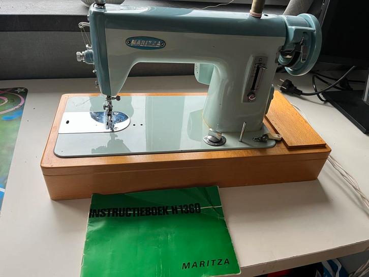 Maritza H1360 Naaimachine - Werkend met Handleiding, Hobby en Vrije tijd, Naaimachines en Toebehoren, Gebruikt, Naaimachine, Overige merken