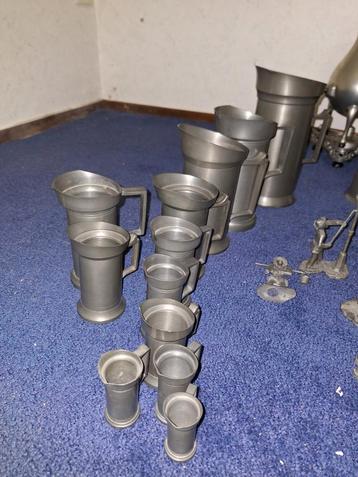 Grote Collectie Tinnen Voorwerpen beschikbaar voor biedingen