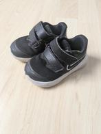 Nike zwarte schoenen maat 19,5, Gebruikt, Schoenen, Ophalen of Verzenden, Nike