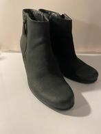 Ecco Women Zip Heeled Booties EU 39 Navy/Green Leather New, Lage of Enkellaarzen, Nieuw, Ophalen of Verzenden, Groen