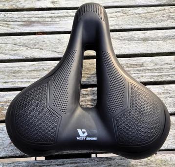Nieuw zwart fietszadel Regendicht Zacht zeer Comfortabel beschikbaar voor biedingen