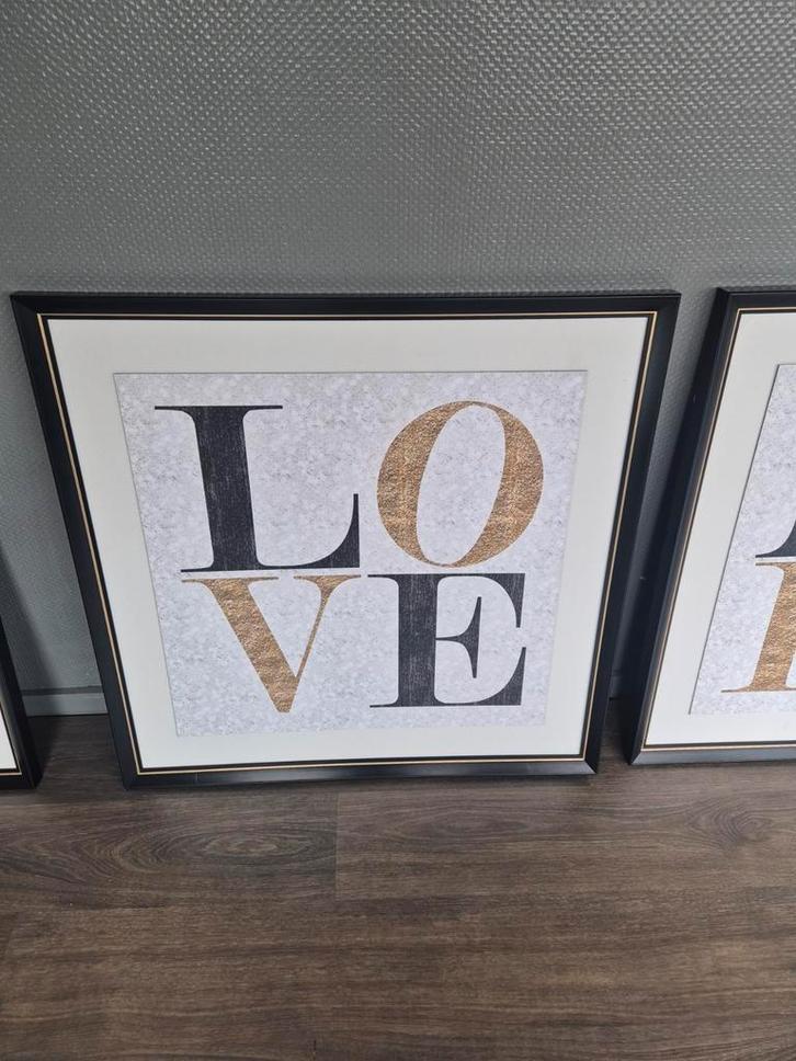Wall art amour richmond interiors, Huis en Inrichting, Woonaccessoires | Tekstborden en Spreuken, Zo goed als nieuw, Ophalen of Verzenden