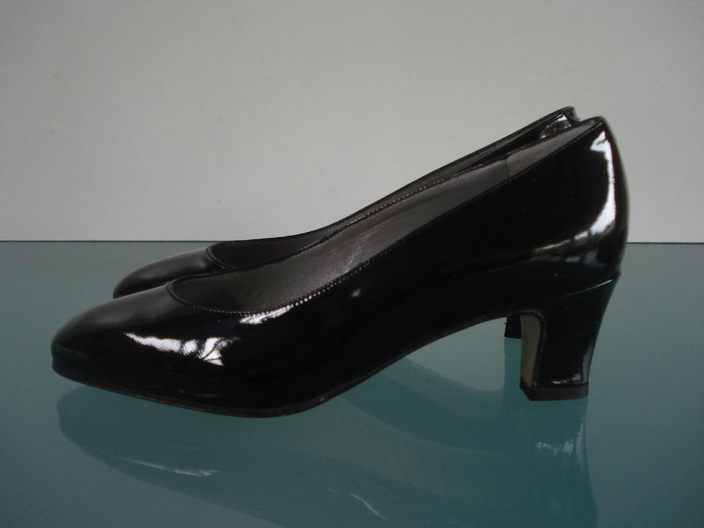 ALEXANDRIA | Nieuwe Stewardess zwarte lak pumps 35.5, Kleding | Dames, Schoenen, Alexandria, Pumps, Verzenden, Zwart