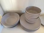 IKEA Servies - Borden en Kommen, Ophalen, Gebruikt, Keramiek, Effen