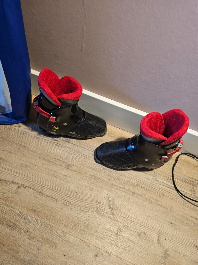 Skischoenen van Nordica maat 35. Achterinstap, Sport en Fitness, Skiën en Langlaufen, Gebruikt, 100 tot 140 cm, Schoenen, Ophalen of Verzenden