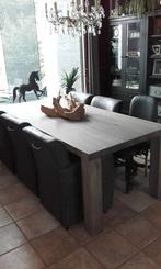 Massief eiken kloosterhout eettafel met rechte poten, Huis en Inrichting, Ophalen, Gebruikt, Eikenhout, 200 cm of meer
