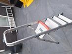 Stevige Altrex trap, Doe-het-zelf en Verbouw, Ladders en Trappen, Trap, Ophalen of Verzenden, Zo goed als nieuw, Opvouwbaar of Inschuifbaar