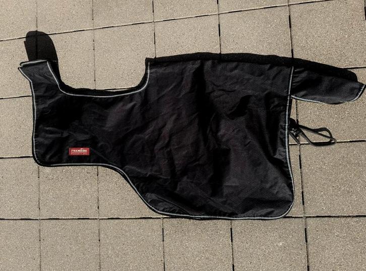 Uitrijdeken 125 cm zwart, Dieren en Toebehoren, Paarden en Pony's | Dekens en Dekjes, Zo goed als nieuw, Deken, Ophalen of Verzenden