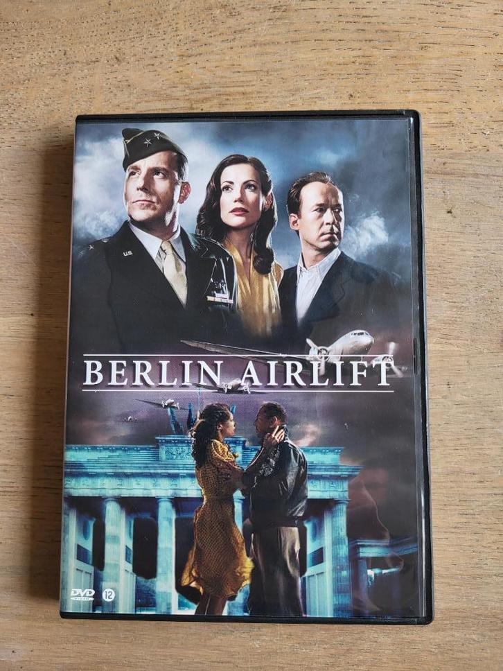 DVD Berlin airlift - Bruce Willis, Cd's en Dvd's, Dvd's | Tv en Series, Zo goed als nieuw, Actie en Avontuur, Vanaf 16 jaar, Ophalen of Verzenden