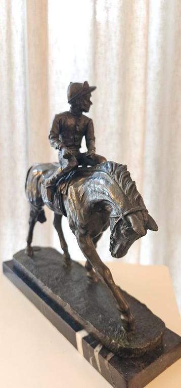 Bronzen Beeld Paard met Jockey beschikbaar voor biedingen