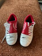 Nike Total 90 maat 39, Ophalen of Verzenden, Zo goed als nieuw, Wit, Sportschoenen