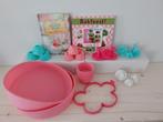 Cup Cake Silicone vormen, Steekvormen en een Boekje met rece, Ophalen of Verzenden, Nieuw, Cupcakes, Bakvorm
