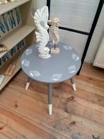 Bijzettafeltje grijs, Ophalen, Rond, 50 tot 100 cm, Minder dan 50 cm