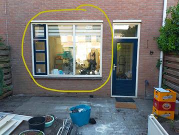 Hardhouten raamkozijn dubbel-/enkelglas beschikbaar voor biedingen
