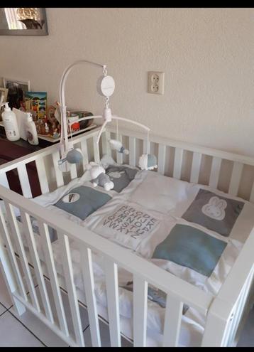 Twf box genaamd fleur evt met boxmatras en nijntje boxkleed beschikbaar voor biedingen