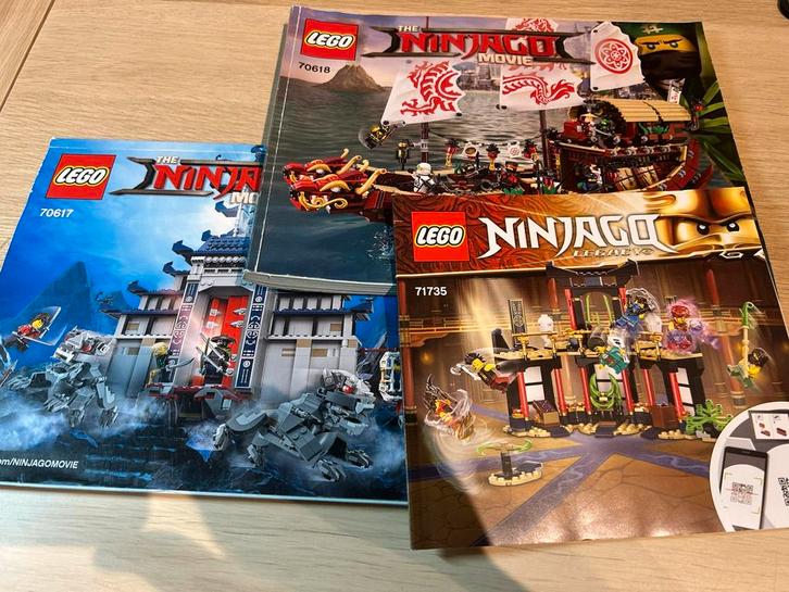 Lego ninjago instructies+ minifiguren en accessoires te koop, Kinderen en Baby's, Speelgoed | Duplo en Lego, Zo goed als nieuw