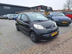 Peugeot 107 1.0-12V XS / Nette auto / APK februari 2027, Auto's, Peugeot, Voorwielaandrijving, 4 stoelen, Origineel Nederlands