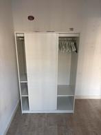 Witte Kledingkast met Schuifdeuren, Ophalen, Kunststof, Gebruikt, 100 tot 150 cm