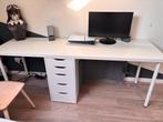 Linnmon bureaublad met 2 poten, Huis en Inrichting, Bureaus, Ophalen of Verzenden, Zo goed als nieuw