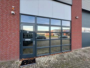 MONTAGE PRIVACY FOLIE / ZONWERENDE FOLIE OP LOCATIE beschikbaar voor biedingen