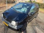 Renault Twingo 1.2 Authentique Incl Vouwdak Zeer Betrouwbaar, Voorwielaandrijving, 4 cilinders, 4 stoelen, Zwart