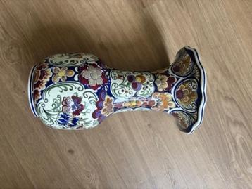 Prachtige handbeschilderde Polychrome vaas – Boch Frères Bel beschikbaar voor biedingen