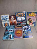 7 Arthur Hailey thriller boeken, Ophalen, Zo goed als nieuw, Nederland