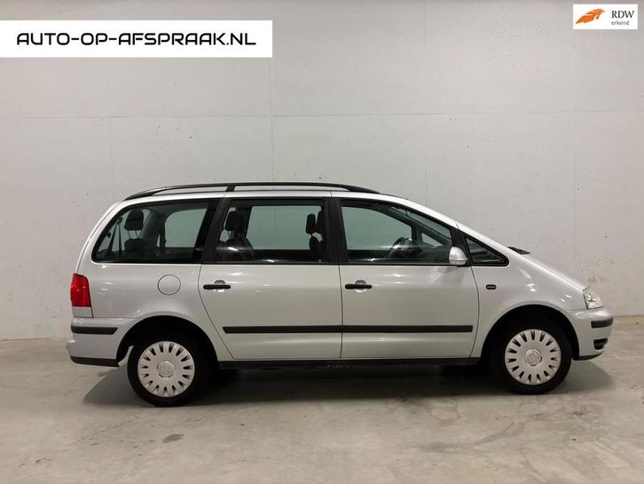 Volkswagen Sharan 2.0 7p. Clima Cruise Trekhaak APK NAP, Auto's, Volkswagen, Bedrijf, Te koop, Sharan, ABS, Airbags, Airconditioning