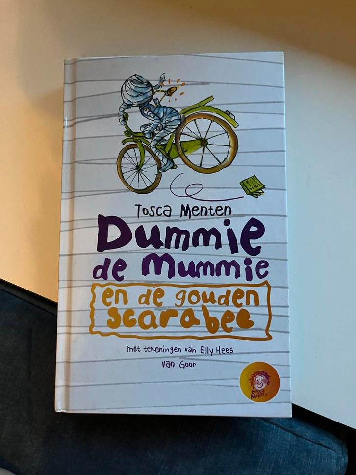 Dummie de Mummie en de gouden scarabee - Tosca Menten, Boeken, Kinderboeken | Jeugd | 10 tot 12 jaar, Gelezen, Fictie, Ophalen of Verzenden