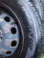 Suzuki splash stalen velgen en wieldoppen, Ophalen of Verzenden, 15 inch, Zomerbanden