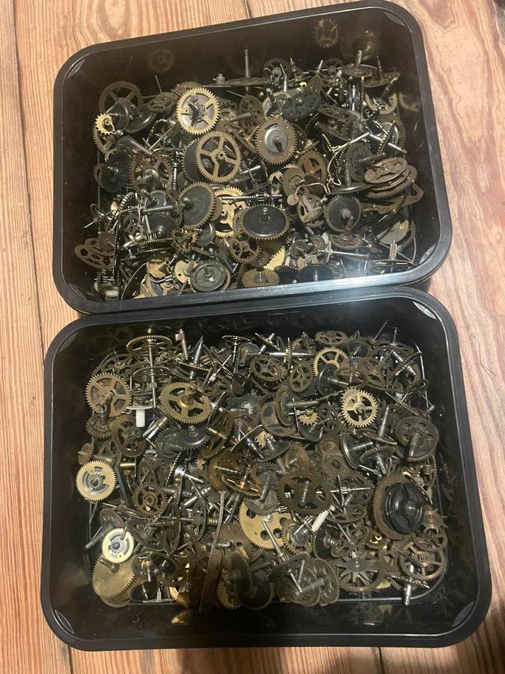 Tandwielen klokken, Antiek en Kunst, Antiek | Klokken, Ophalen of Verzenden