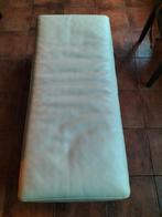 Voetenbank, Ophalen, 100 tot 125 cm, Zo goed als nieuw, Rechthoekig
