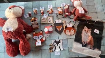 Grote Vossen Verzameling Decoratie en Knuffels beschikbaar voor biedingen