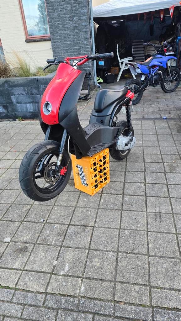 Ludix 70cc 2takt horizontaal, Fietsen en Brommers, Scooters | Peugeot, Zo goed als nieuw, Ludix, Tweetakt, Ophalen