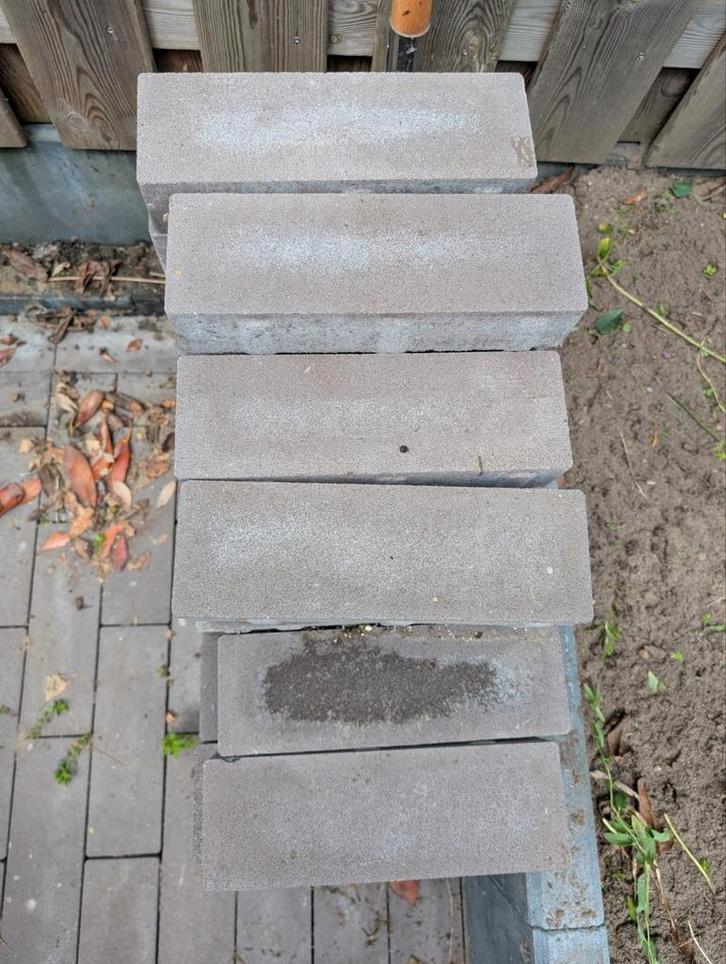 Bakstenen/ bestrating grijs. Type Natura Paris, in ARNHEM, Doe-het-zelf en Verbouw, Metselstenen, Nieuw, Bakstenen, Ophalen