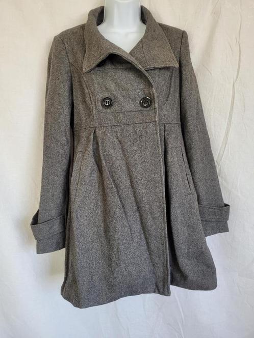 Mooie grijze wintermantel 80% wol mt 38 merk WE, Kleding | Dames, Jassen | Winter, Zo goed als nieuw, Maat 38/40 (M), Grijs, Ophalen of Verzenden