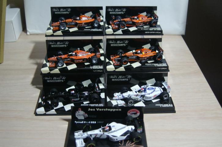 F1  JOS VERSTAPPEN, Hobby en Vrije tijd, Modelauto's | 1:43, Zo goed als nieuw, Auto, MiniChamps, Ophalen of Verzenden