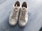 Lacoste Powercourt sneakers maat 39, Wit, Ophalen of Verzenden, Zo goed als nieuw, Lacoste