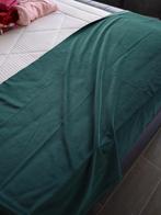 Donkergroene fluwelen gordijnstof 291x76cm, Hobby en Vrije tijd, Stoffen en Lappen, Ophalen of Verzenden, Katoen, 30 tot 200 cm