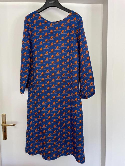 ODEEH: z.g.a.n. 100% zijden jurkje maat 36, Kleding | Dames, Jurken, Zo goed als nieuw, Maat 36 (S), Blauw, Onder de knie, Verzenden