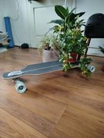 Longboard oxelo, Sport en Fitness, Skateboarden, Ophalen of Verzenden, Zo goed als nieuw, Skateboard, Longboard