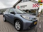 Toyota Aygo X 1.0 VVT-i S-CVT first AUTOMAAT/RIJKLAARPRIJS!, Auto's, 12 maanden, Stof, Gebruikt, Euro 6