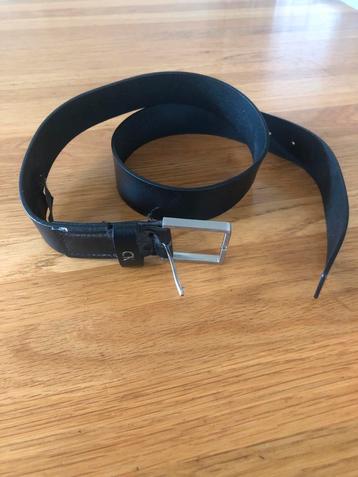 Calvin Klein Leren Riem - 95 cm beschikbaar voor biedingen