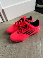 Adidas F50 Zaalvoetbalschoenen Roze Maat 30, Verzenden, Zo goed als nieuw, Jongen of Meisje, Sportschoenen